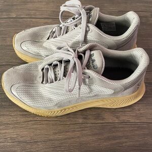 R.a.d One Global Trainer - Gray Gum - Men 7 / Women 8.5 - pre owned